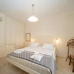 Apartment Paradise House Apart2, 5min Walking Distance To Center