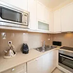 Paradise House Apart2, 5min Walking Distance To Center Apartment *