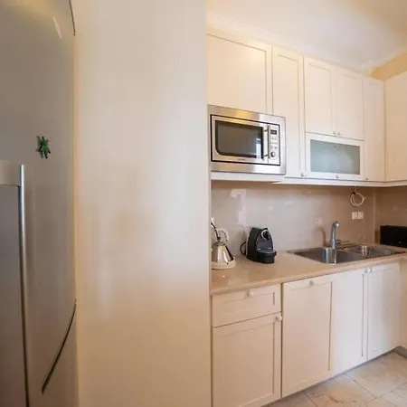 Paradise House Apart2, 5min Walking Distance To Center פיסקרדו